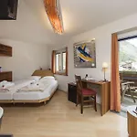 Hotel Sunstar 4*