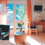 Hotel Sunstar